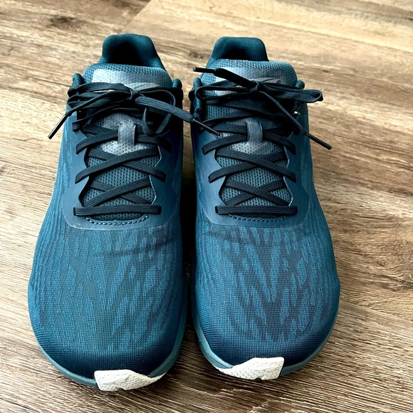 Altra running shoes for men - Picture 4 of 7